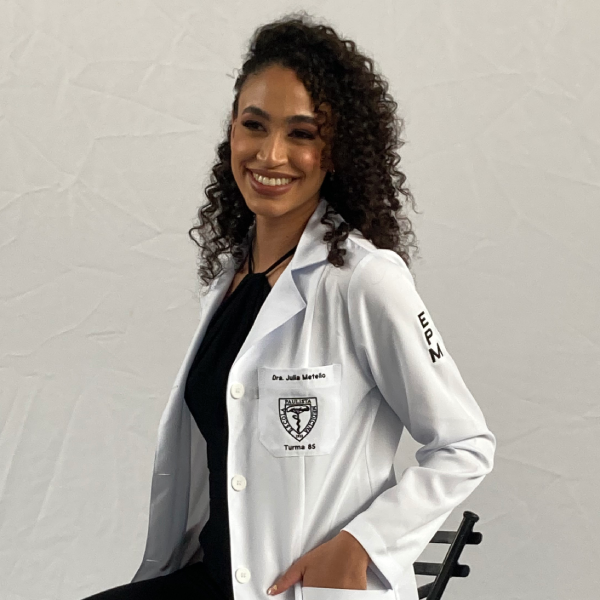 JULIA OLIVEIRA BENUCCI METELLO